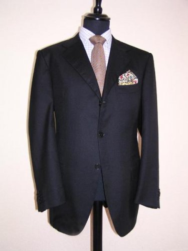 Darkest Navy Blue 3 Buttons Super 120'S Wool