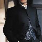 5-Button Black Mandarin Collar Suit Buttons Are Trimmed In Fine Satin