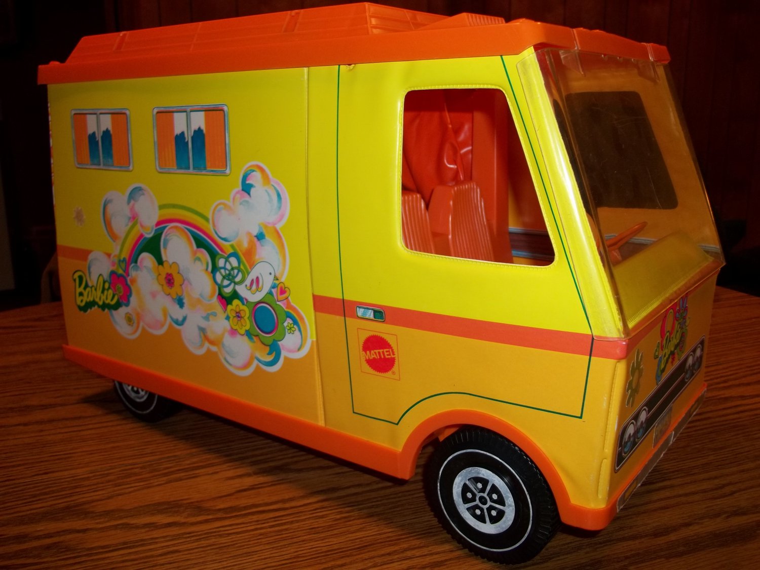 barbie camper van the entertainer