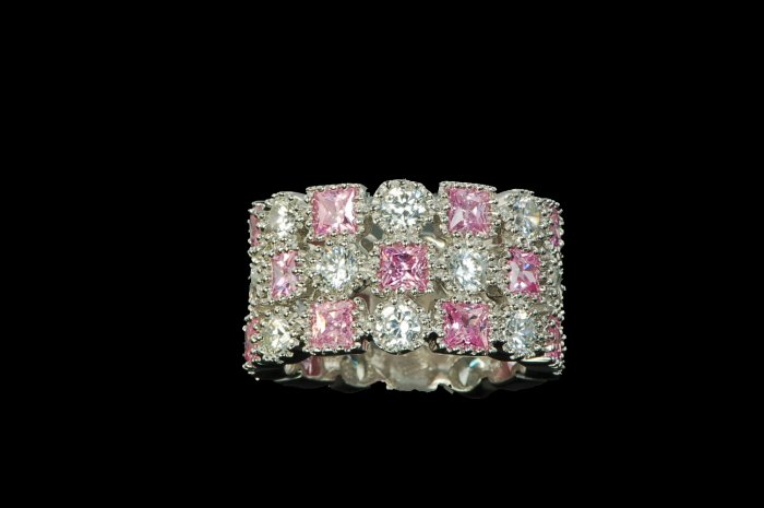 GORGEOUS PINK ETERNITY RING # 6 or 7