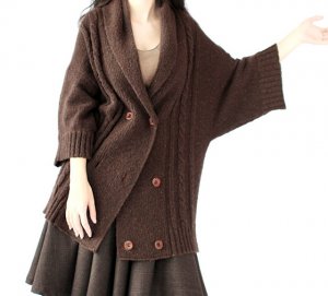 Ruffle wool cardigan coat in fall/winter