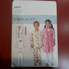 NEW SIMPLICITY SEWING PATTERN S9213 CHILD'S PJ'S PAJAMAS ROBE TOP PANTS Sz. 2-6