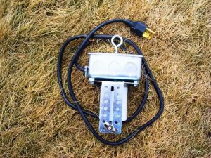 SOCKET HANGER/CORD/BRACKET KIT USE REFLECTOR/REFRACTOR