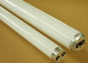 2- GROW BETTER FLUORESCENT 4' LIGHT BULBS F40T12 FT
