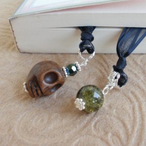 Skull and Crystal Beaded Bookmark Jewels Book Thong