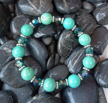 Green Turquoise Beaded Bracelet with Glass Crystals