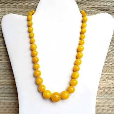 Beautiful Yellow Jade Beaded Gemstone Necklace