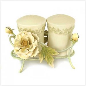 Victorian Peony Shaker Set