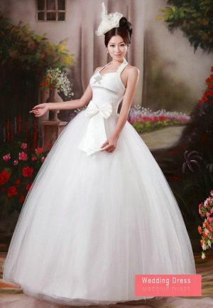 Wholesale Elegant Ivory Halter-neck Ball G Dress D60411