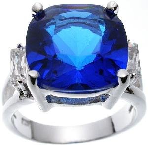 18k Gold Plated S. Silver Jlo Cushion Sapphire Cz Ring