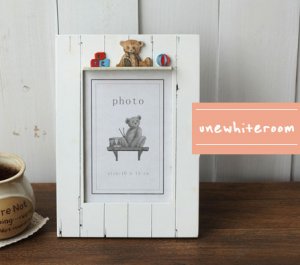 White Frame