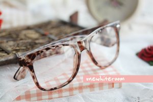Leopard-Printed Frame Glasses