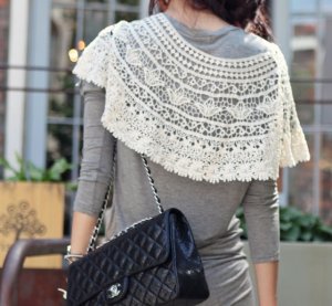 Large Chloe Collar