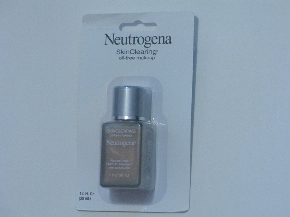 Neutrogena Skin Clearing Oil Free Makeup with Bremish Treatment #80 True Beige