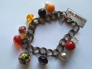 Black Chain and Baubles