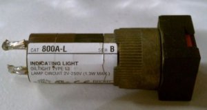 Allen Bradley 800A-L Pilot Indicating Light Red 13 2V