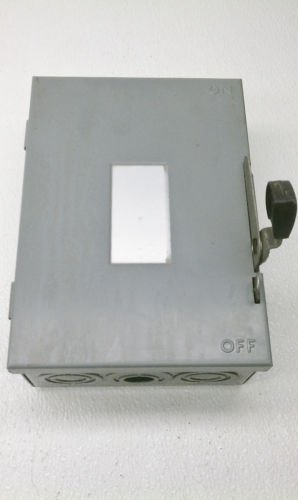 Square D D321N Series E1 Fusible Disconnect Safety Switch 30 Amp 240 VAC 7.5 HP