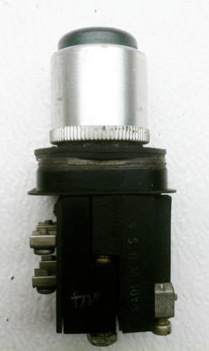 Allen Bradley 800T-PB16 Green Pilot Light Push Button 120 Volt 800TPB16