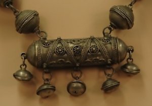 Ethnic necklace
