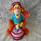 13 "Disney "Happy Birthday" Musical Wind Up Tigger Plush Toy