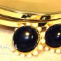 B030523 Pearl black button stud earrings