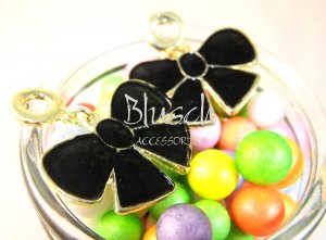 B030552 Black ribbon earrings