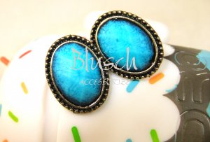 B030554 Retro oval sky blue stud earrings