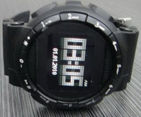 GD920 Watch Phone Quad Band 1.33 inch HD Touch with Bluetooth Camera