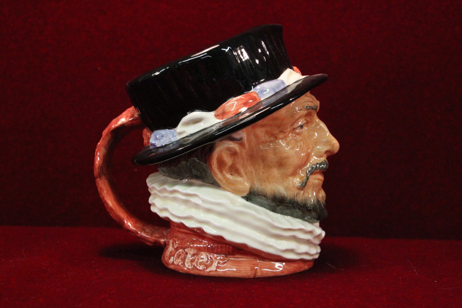 Royal Doulton Toby Mug Beefeater Character Mug