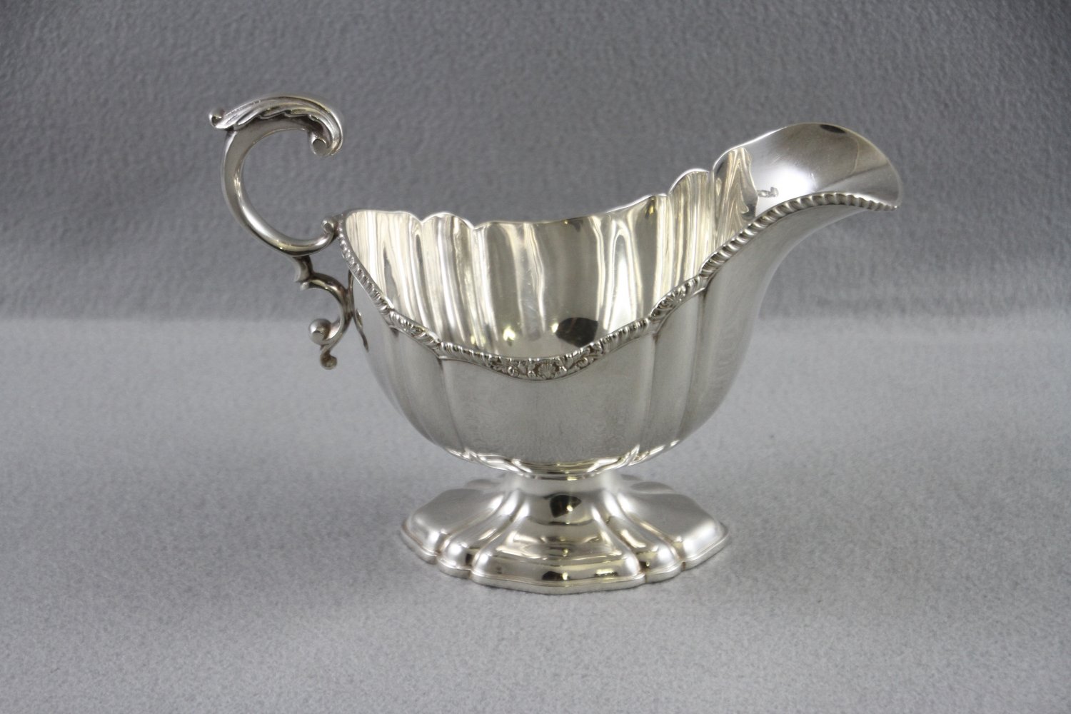 Vintage Birks Regency Silver Plated Gravy Bowl