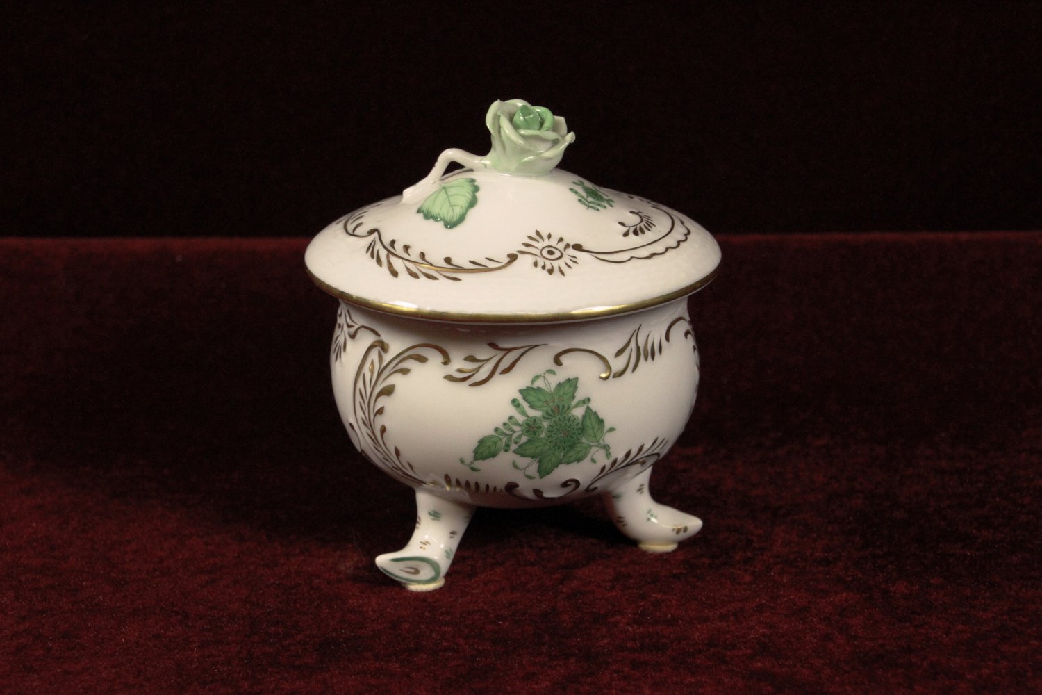 Herend Porcelain Trinket Box Rose