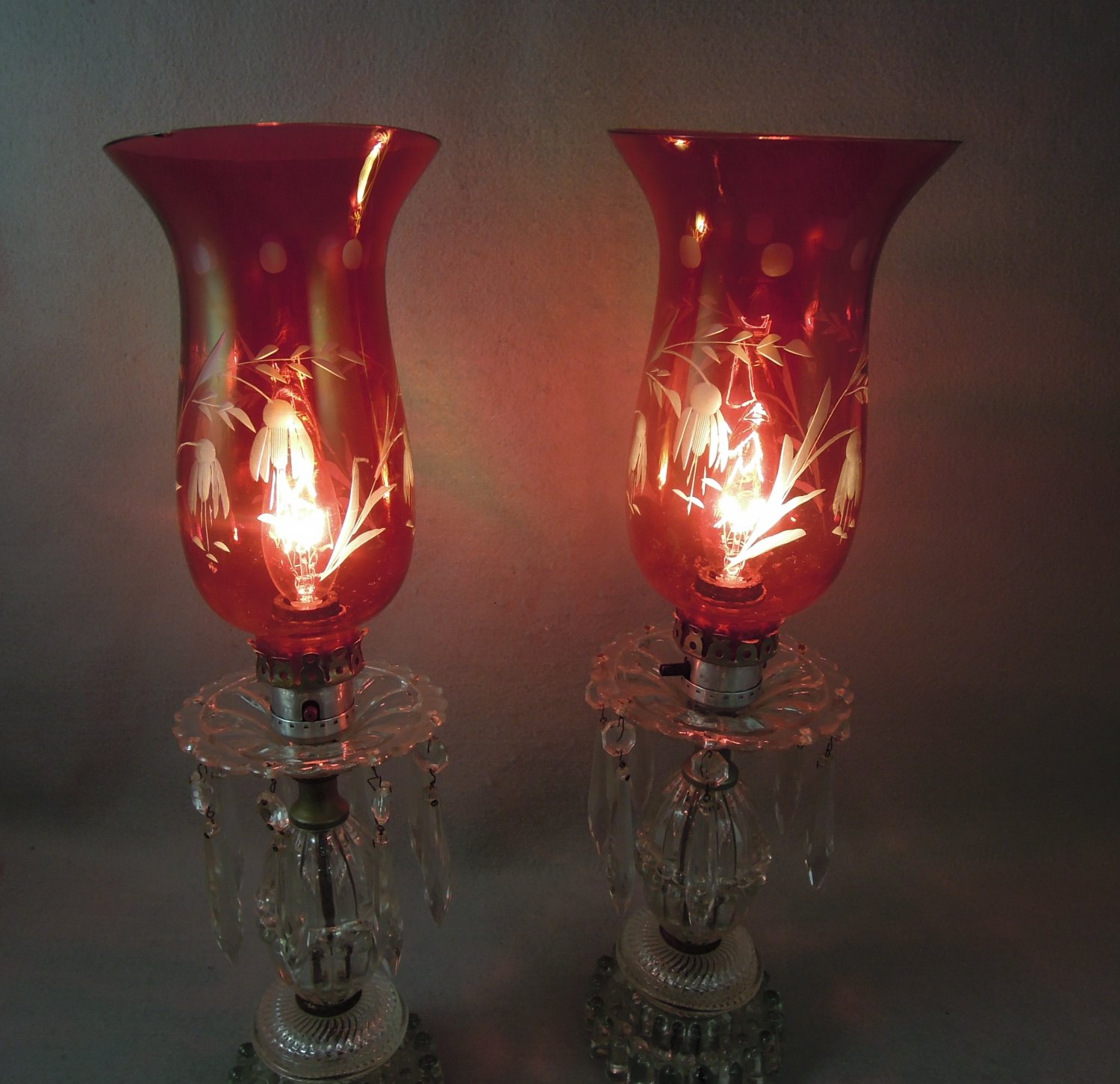 Victorian Lamp Cranberry Crystal Etched Globe Hanging Prisms 17