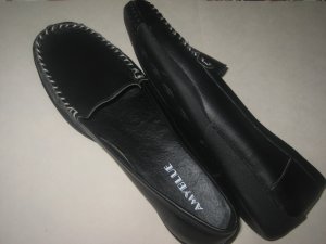 New perfect fit moccasins