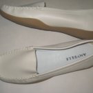 New perfect fit moccasins