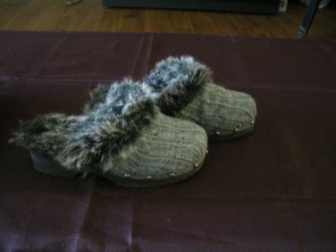 CHILDREN CLOGS BY UNION BAY GRAY SIZE 12