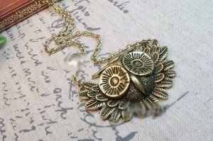 Vintage Inspired Owl Necklace