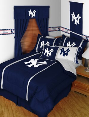 New York Yankees Comforter and Sheet Set - Full