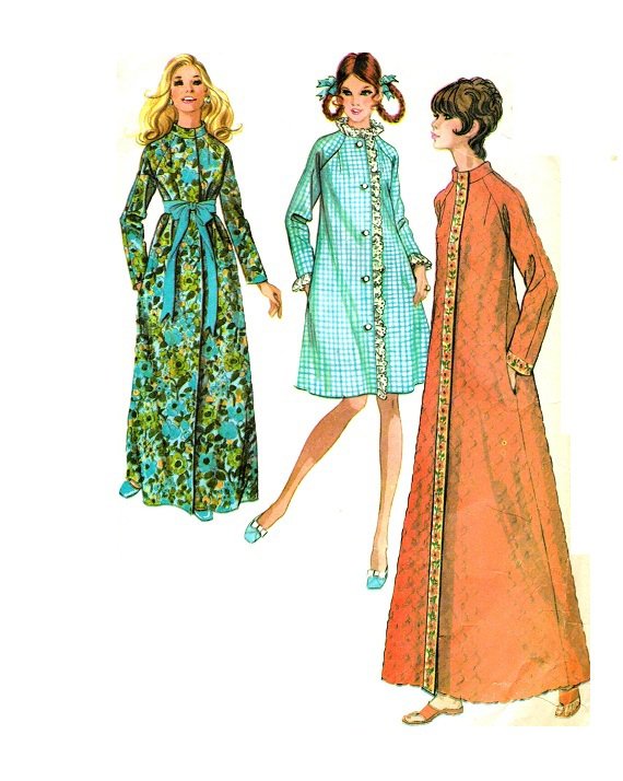 McCall's 2696 Vintage 70s ROBE in three versions Sewing Pattern
