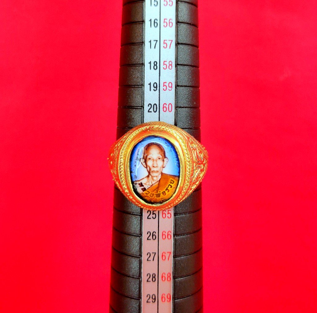 R007 Ring Thai Buddha Amulet Phra Talisman Powerful Magic Wealth LP Ruay Wat Old