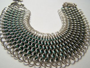 Dragonscale weave bracelet
