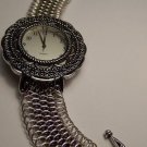 Watch face with Dragonscale weave band
