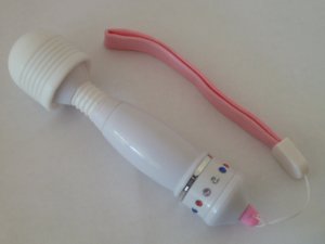 NEW 10 VIBRATING MODES PORTABLE XTREME MINI WAND MASSAGER GFF-1071 WHITE