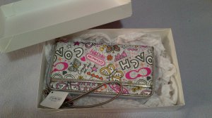 Coach Poppy Wristlet