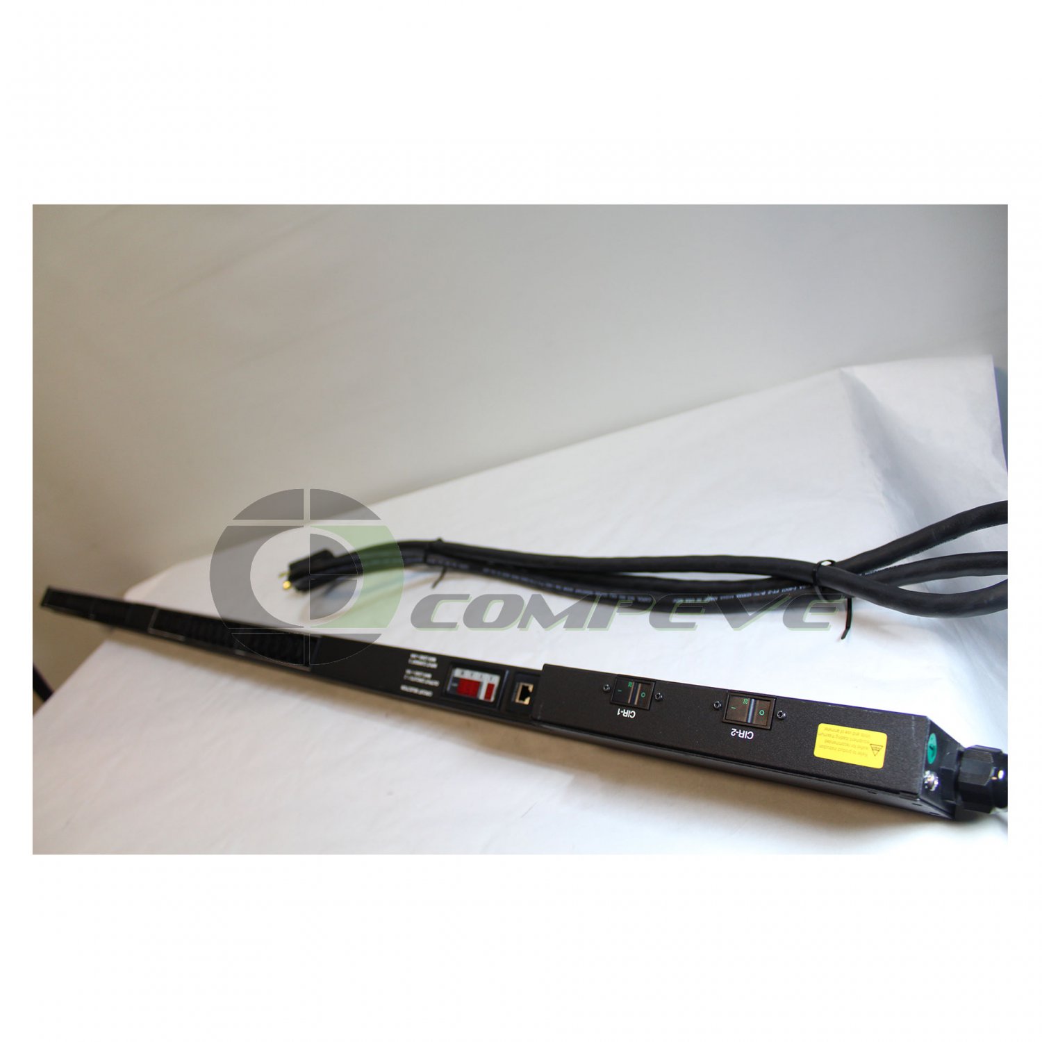 Wright Line Eaton Vertical Rack Mount PDU PDME302001 24 Output