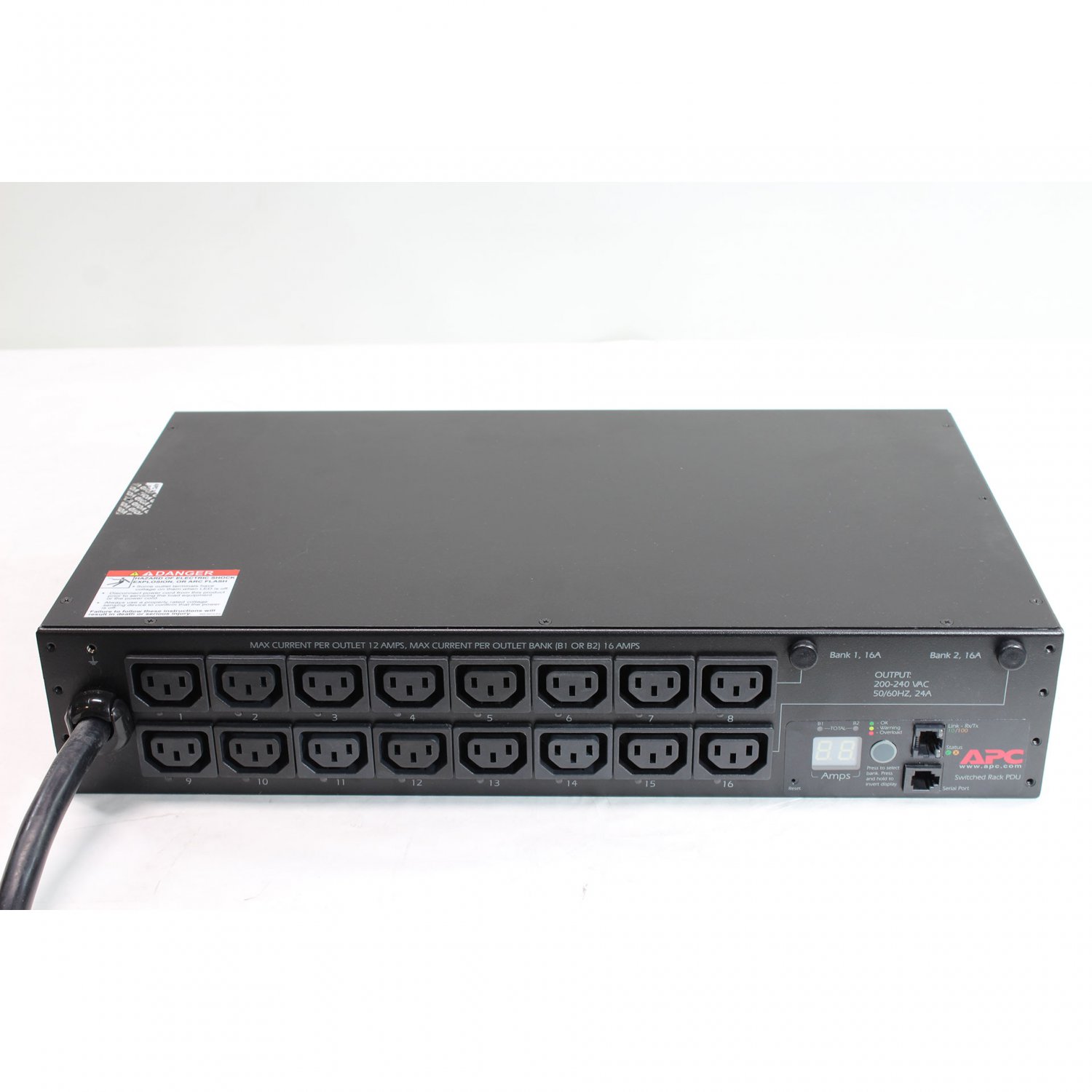 APC 2U Switched Rack 16-Outlets PDU AC 200/240V AP7911A