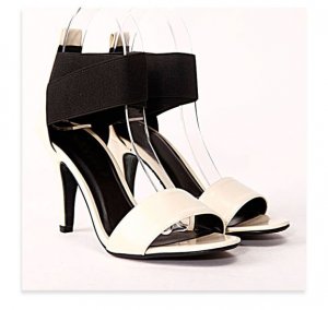 White Black Open toe 3.5" heels shoes US6.5