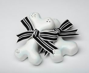Ruby Dog Bone With Black and White Ribbon Salt and Pepper