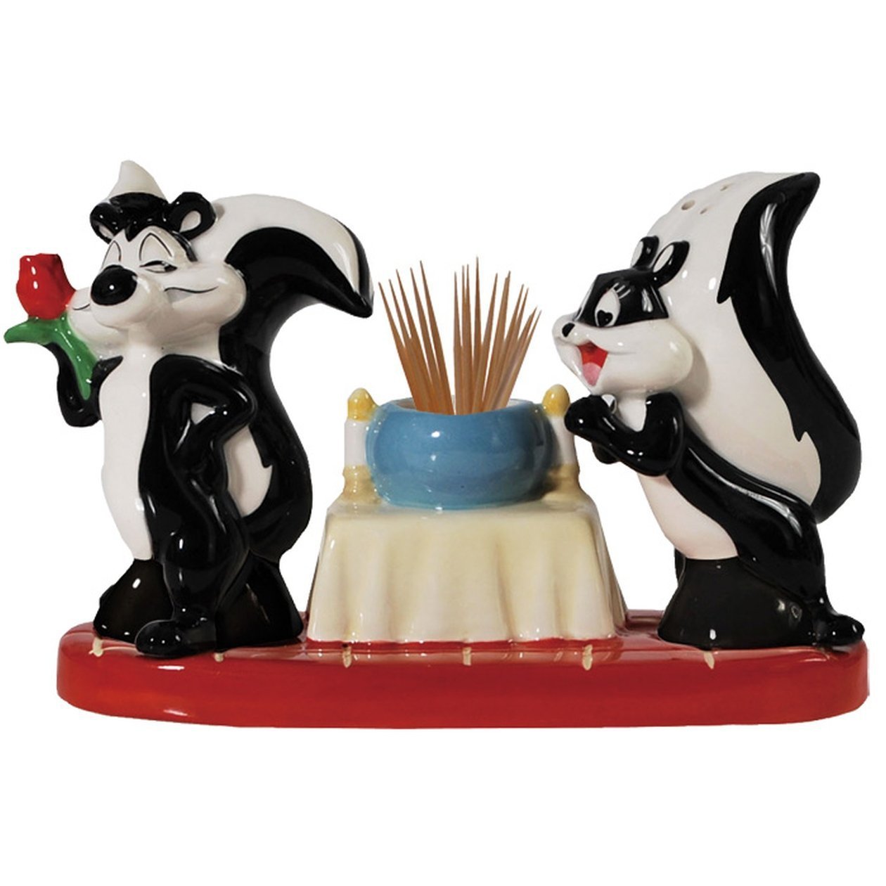 Pepe le pew salt and pepper shaker