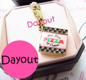 AUTHENTIC Juicy Couture Pave Pizza Box Food Gold Charm for Bracelet YJRU4729 New
