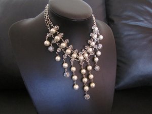 Beaded Bridal Pearl Necklace
